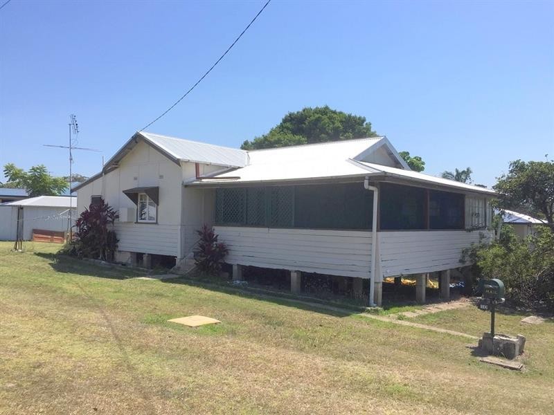 10 Scarborough St, Woolgoolga NSW 2456