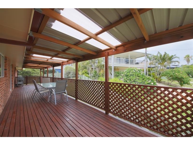 23 Ocean View Rd, Arrawarra Headland NSW 2456