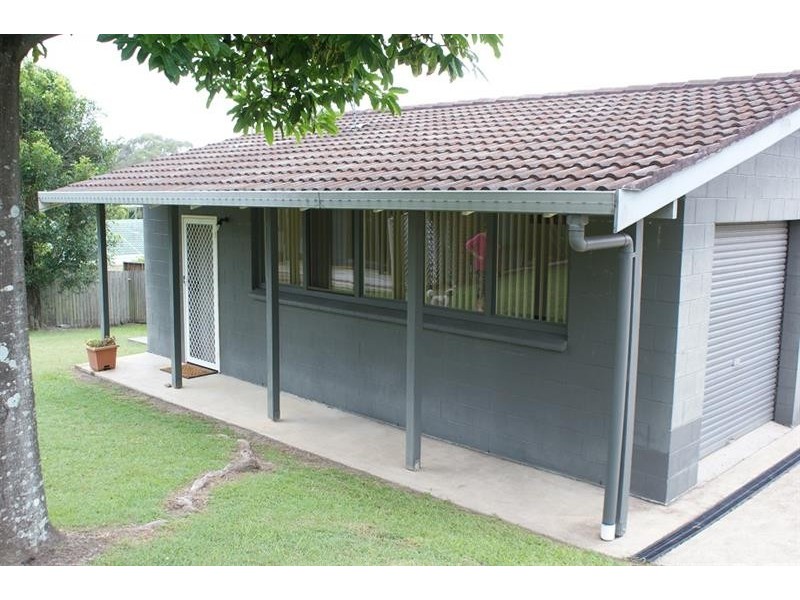 Flat/10 Panorama Pde, Safety Beach NSW 2456