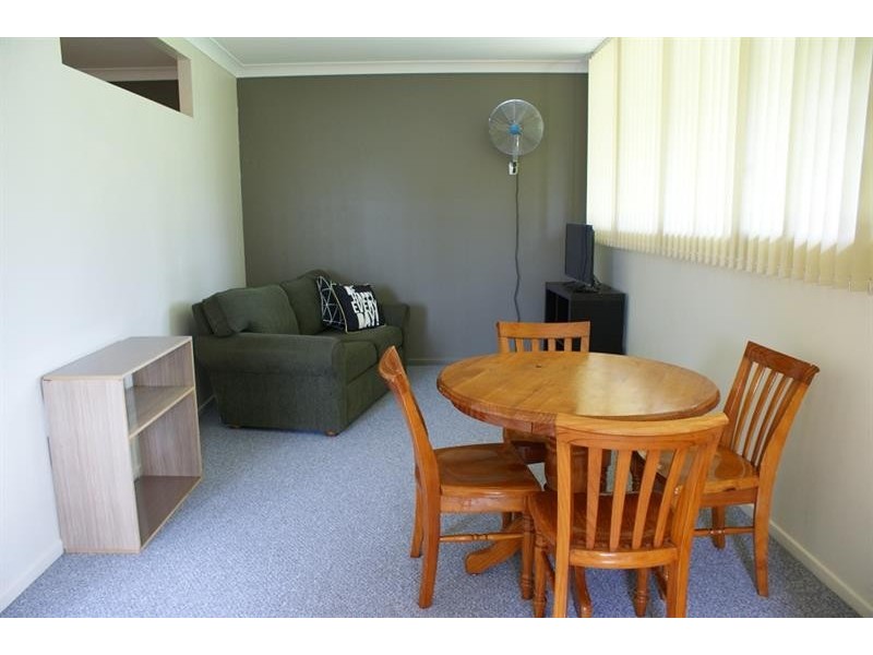 Flat/10 Panorama Pde, Safety Beach NSW 2456