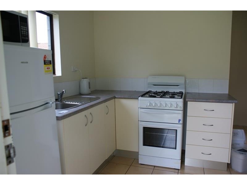 Flat/10 Panorama Pde, Safety Beach NSW 2456