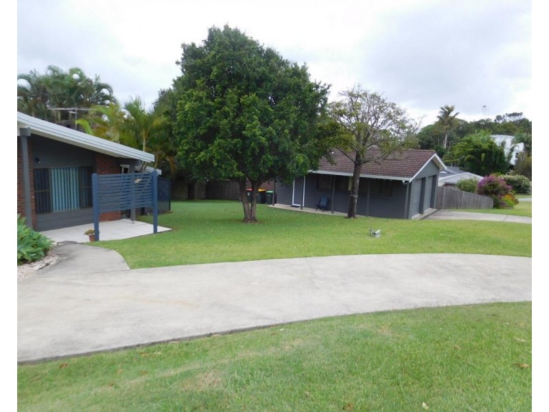10 Panorama Parade, Safety Beach NSW 2456