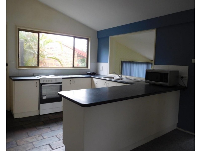 10 Panorama Parade, Safety Beach NSW 2456