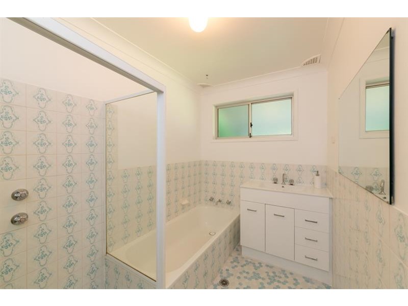 60 Diamond Head Dr, Sandy Beach NSW 2456