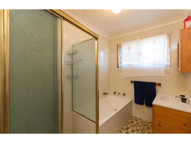 54 Arrawarra Rd, Arrawarra Headland NSW 2456