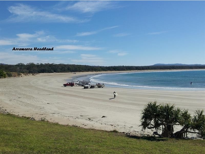 54 Arrawarra Rd, Arrawarra Headland NSW 2456