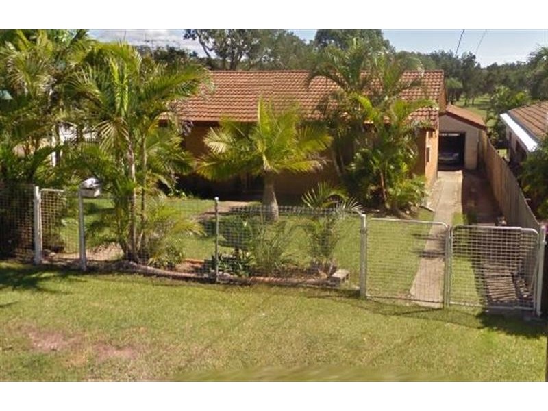 41 Maple Rd, Sandy Beach NSW 2456