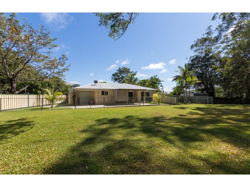 2 Newman St, Woolgoolga NSW 2456