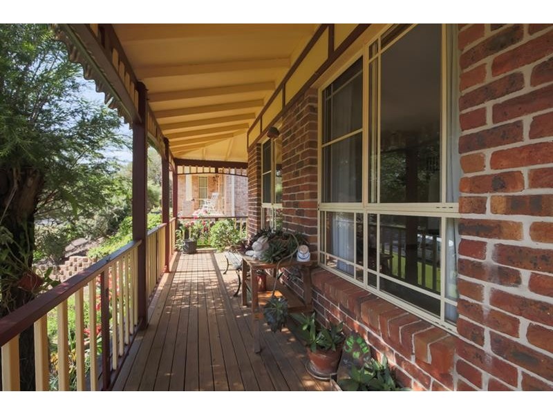 4 Ryan  Crescent, Woolgoolga NSW 2456