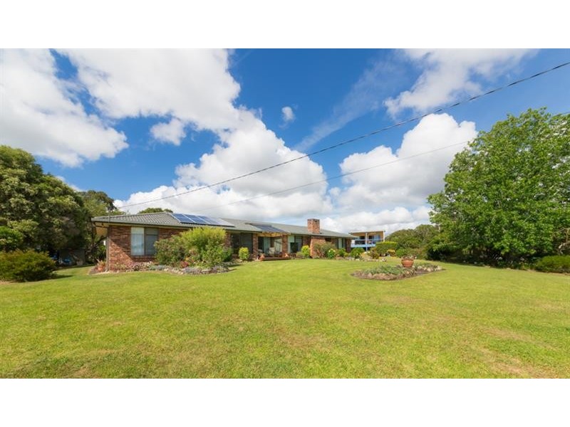 119 Newmans  Rd, Woolgoolga NSW 2456