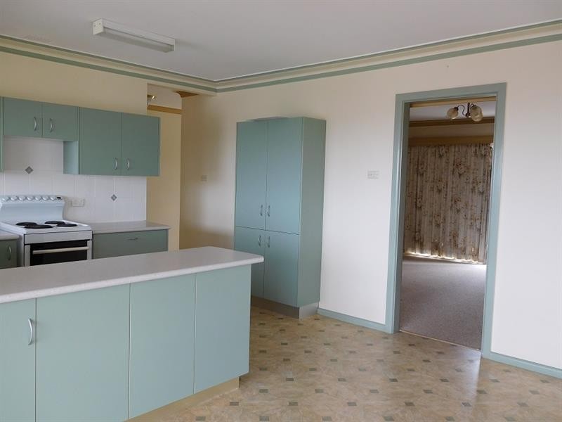 17 Nelson St, Woolgoolga NSW 2456