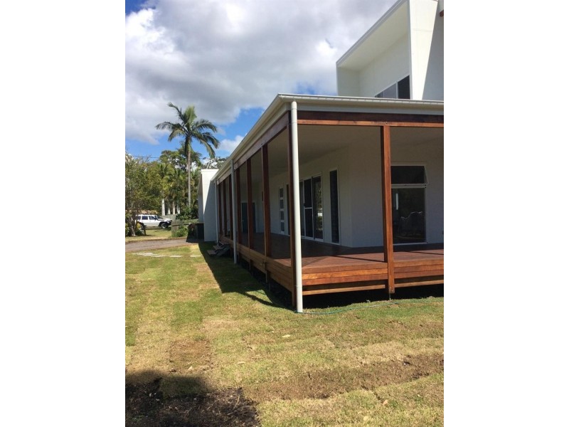 29 Arrawarra Beach Rd, Arrawarra NSW 2456