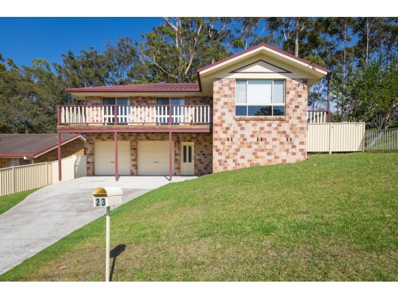 23 Landrigan Cl, Woolgoolga NSW 2456