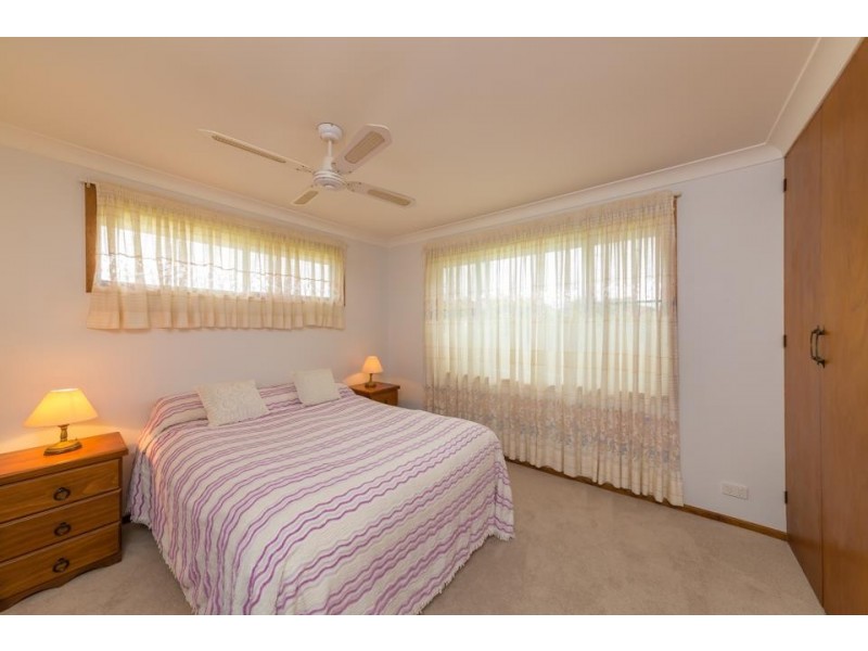 1 Kim Close, Woolgoolga NSW 2456