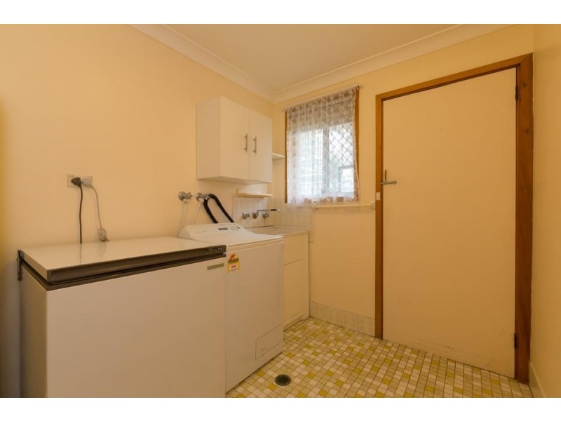 1 Kim Close, Woolgoolga NSW 2456