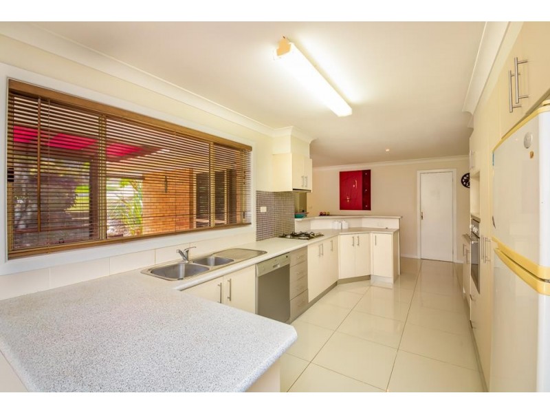 14 Campbell Street, Safety Beach NSW 2456