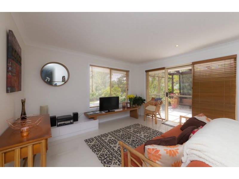 14 Campbell Street, Safety Beach NSW 2456