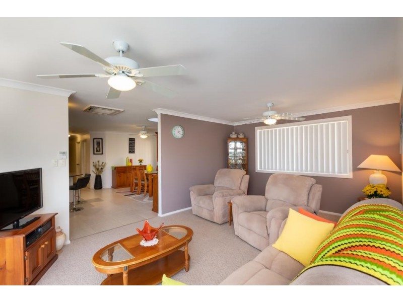 1 McIntosh Crescent, Woolgoolga NSW 2456