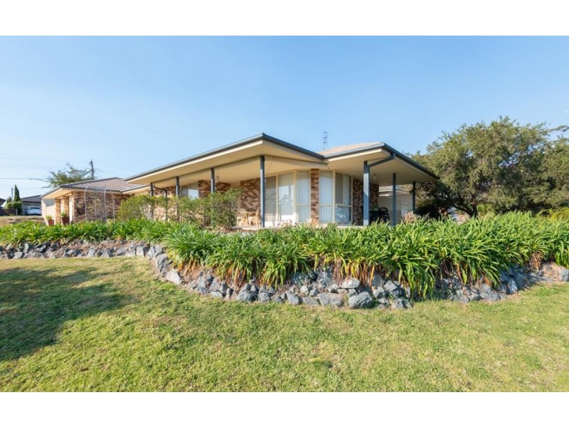 1 McIntosh Crescent, Woolgoolga NSW 2456