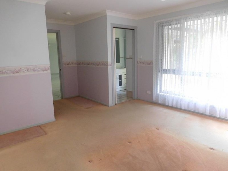 19 Ocean Links Close, Safety Beach NSW 2456