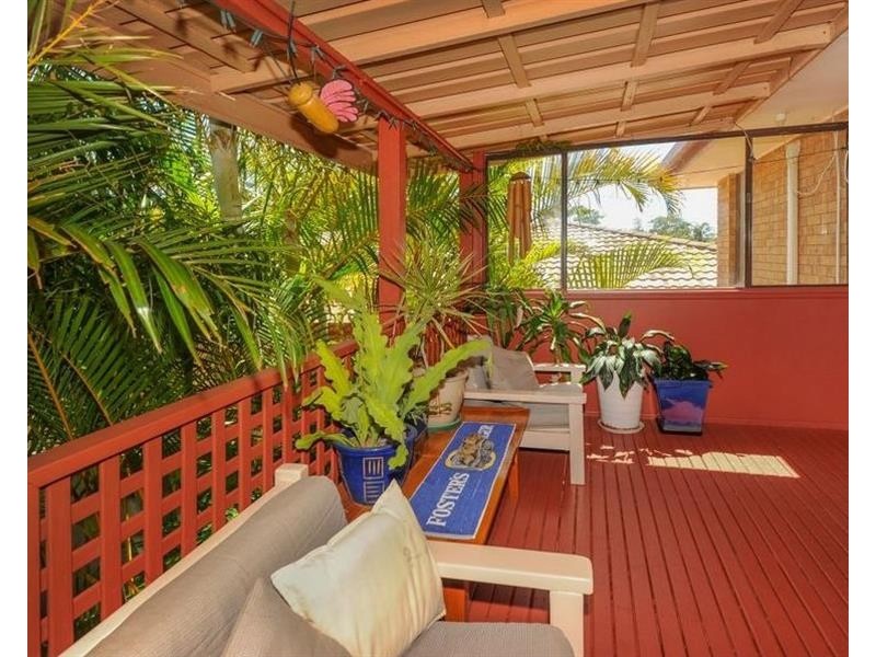 2/66 Scarborough Street, Woolgoolga NSW 2456