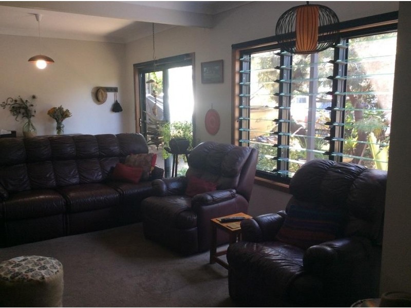 48 Schafer Street, Red Rock NSW 2456