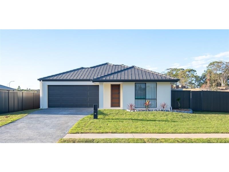 27 Flat Top Drive, Woolgoolga NSW 2456