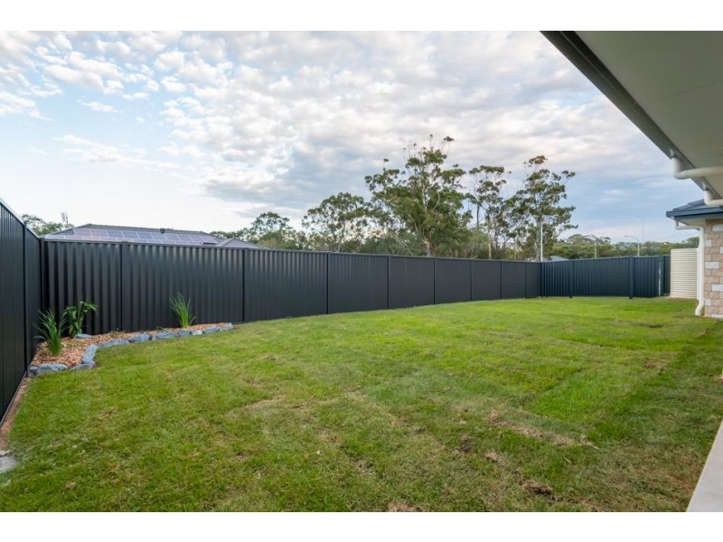 27 Flat Top Drive, Woolgoolga NSW 2456