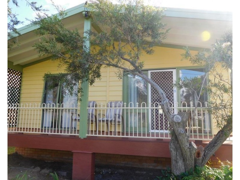 18 Ironbark Avenue, Sandy Beach NSW 2456