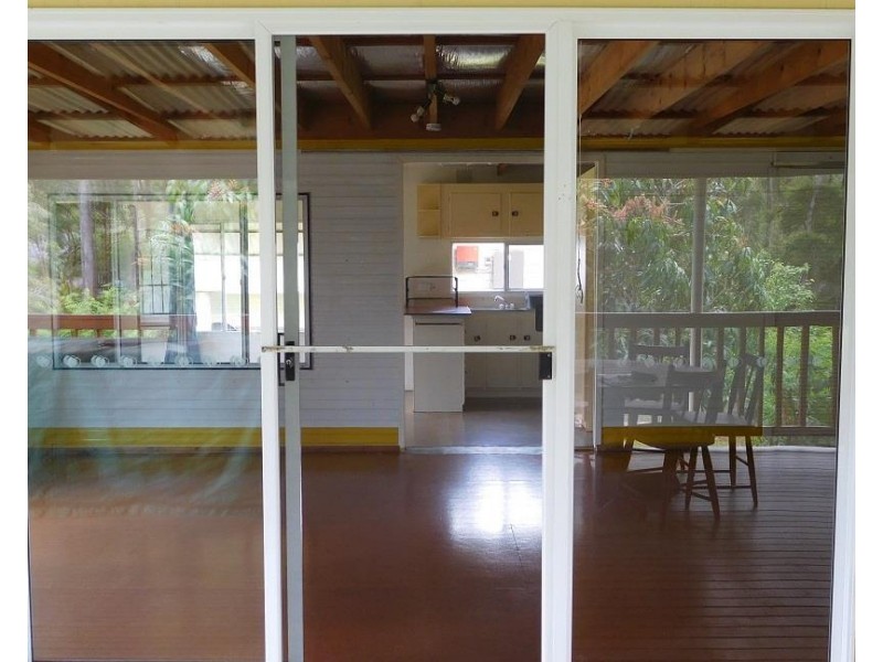 Flat/240 Newmans Road, Woolgoolga NSW 2456