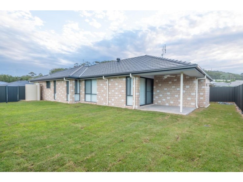 27 Flat Top Drive, Woolgoolga NSW 2456