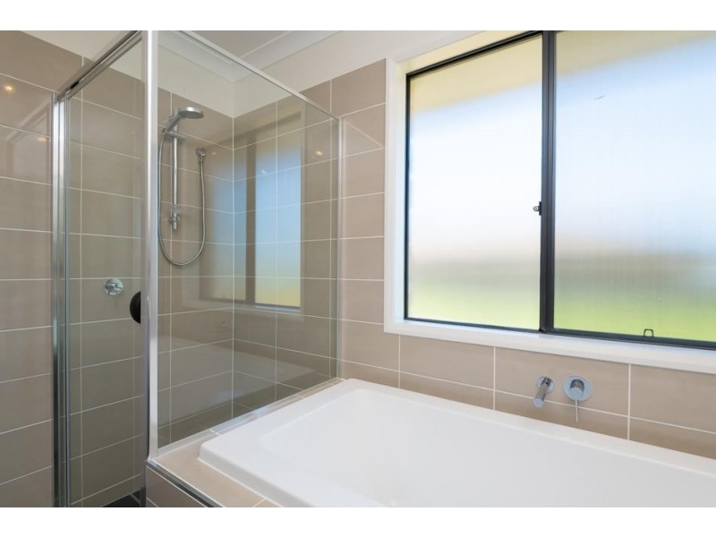 27 Flat Top Drive, Woolgoolga NSW 2456