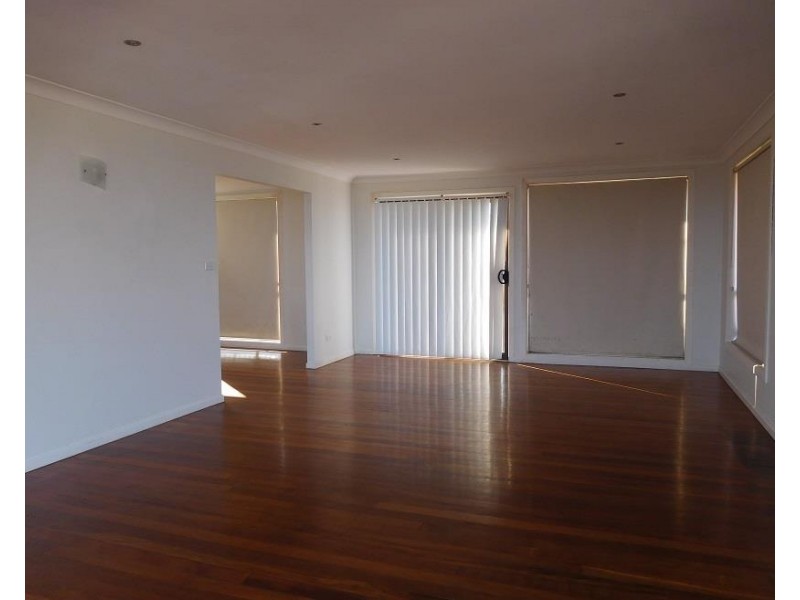 8 Signal Street, Emerald Beach NSW 2456