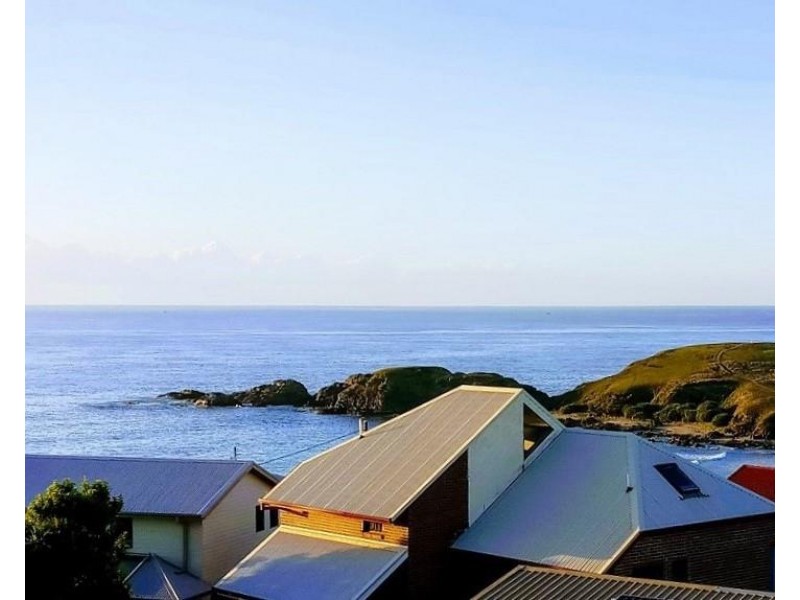 8 Signal Street, Emerald Beach NSW 2456