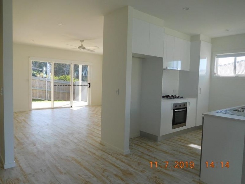 32A Sunshine Circuit, Emerald Beach NSW 2456