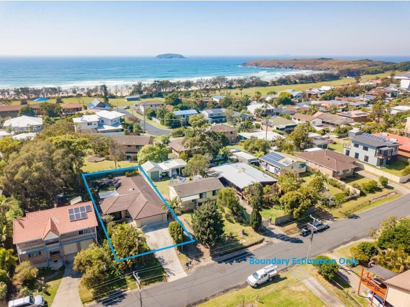 11 Ironbark Avenue, Sandy Beach NSW 2456