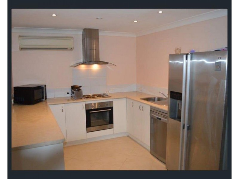 13 Hubbard Street, Woolgoolga NSW 2456