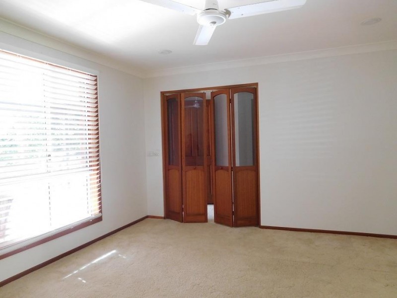 8 Baroona Street, Safety Beach NSW 2456