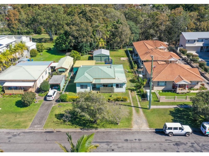 13 Boundary Street, Woolgoolga NSW 2456