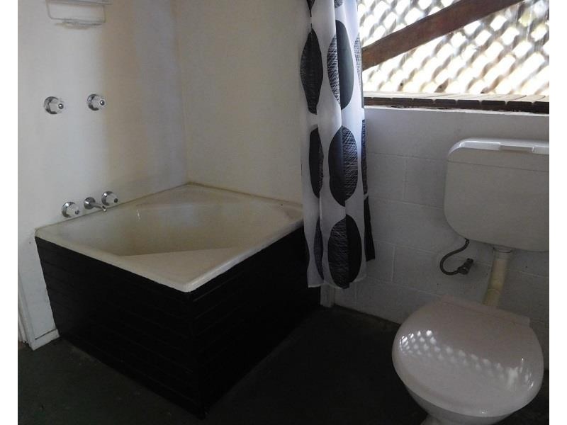 8 Schnapper Close, Emerald Beach NSW 2456