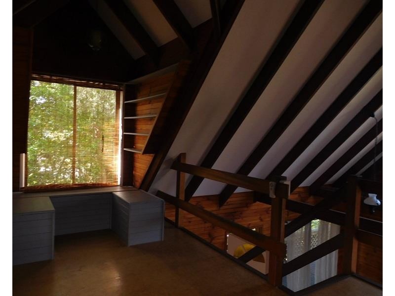 8 Schnapper Close, Emerald Beach NSW 2456