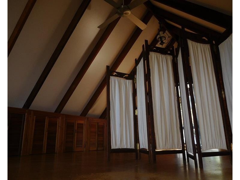 8 Schnapper Close, Emerald Beach NSW 2456