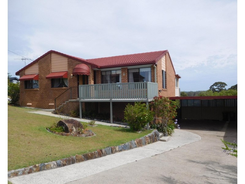 15 Campbell Street, Safety Beach NSW 2456