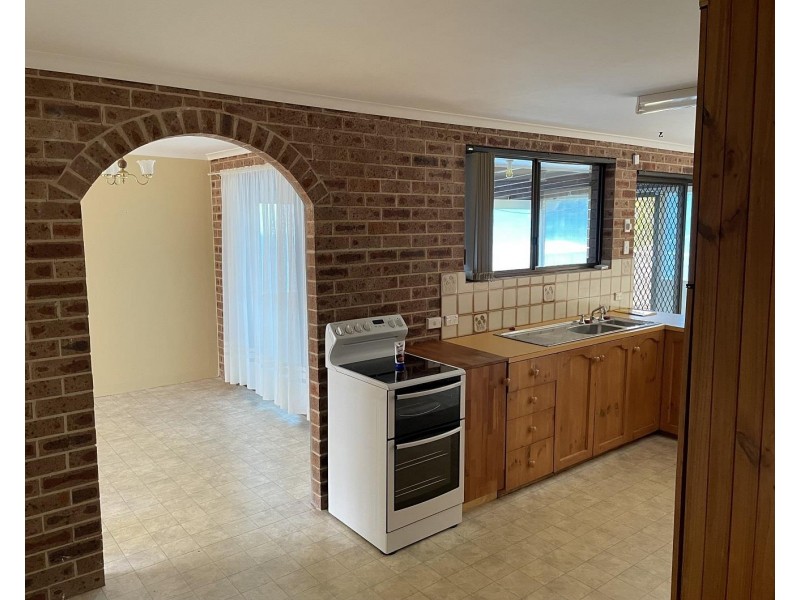 6 Sare Street, Woolgoolga NSW 2456