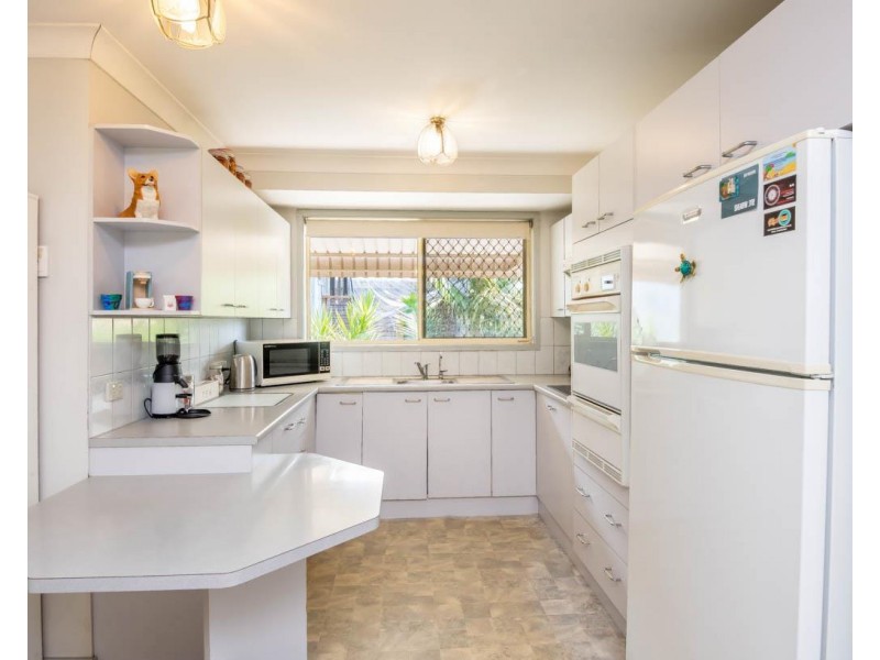6 Clarence Street, Woolgoolga NSW 2456