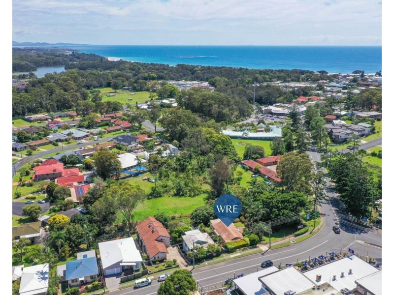 6 Clarence Street, Woolgoolga NSW 2456