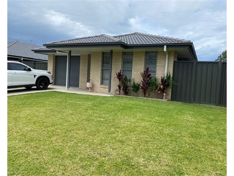 7 Rockpool Avenue, Sandy Beach NSW 2456