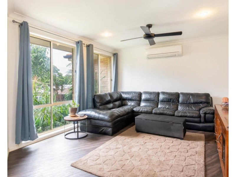 6 Sassafras Close, Woolgoolga NSW 2456