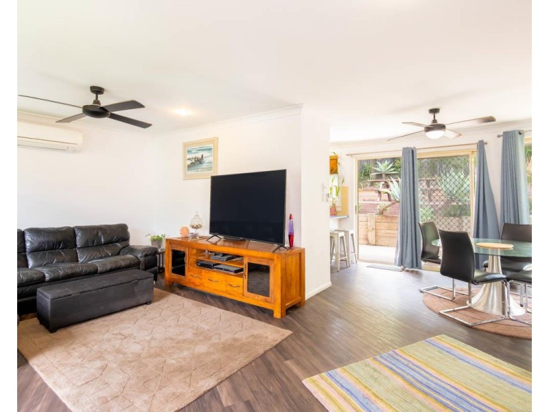 6 Sassafras Close, Woolgoolga NSW 2456