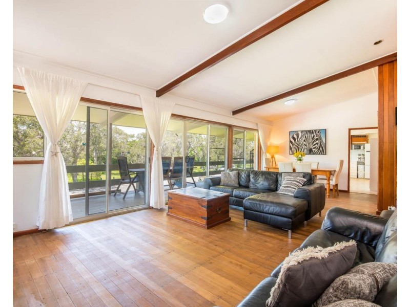 18 Sandys Beach Drive, Sandy Beach NSW 2456